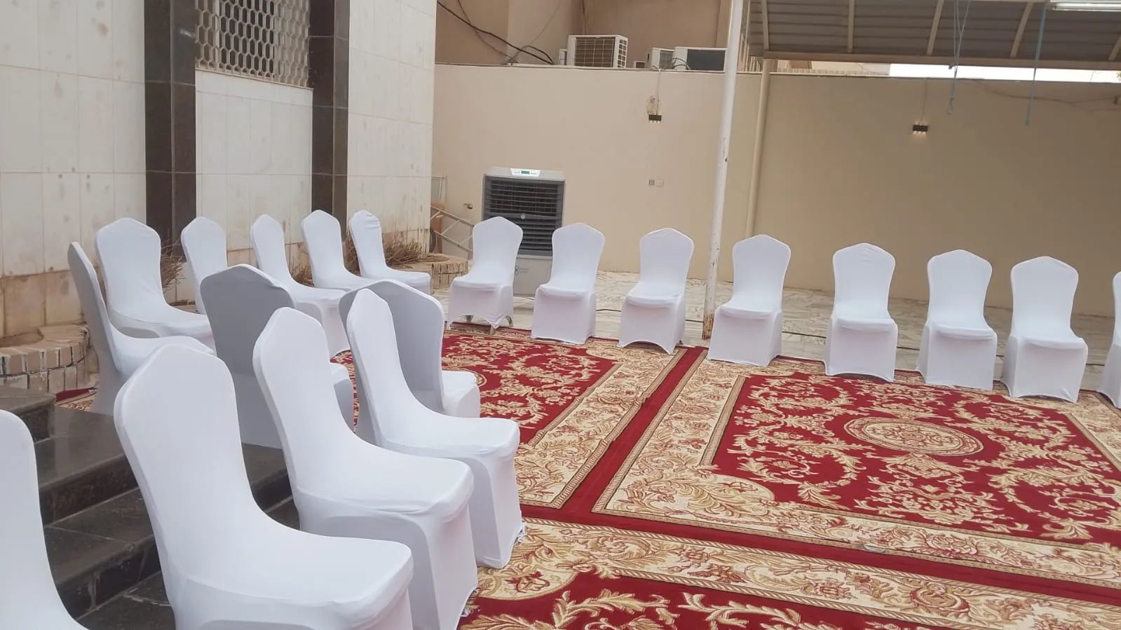 قهوجي صباب بالرياض عزاء